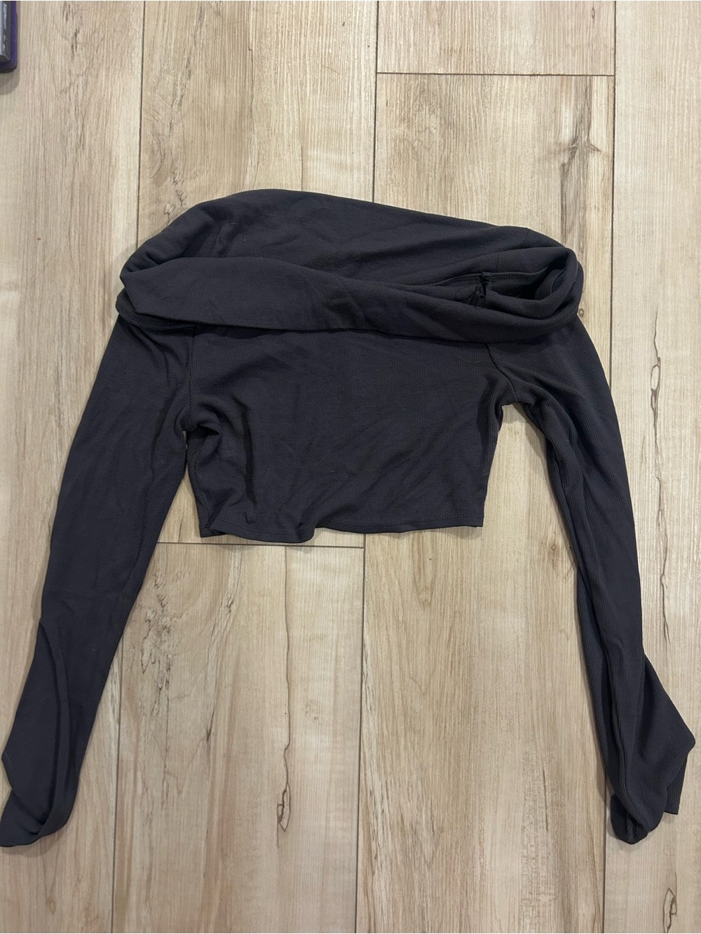 Garage Off-Shoulder Long Sleeve Crop Top - Dark Grey